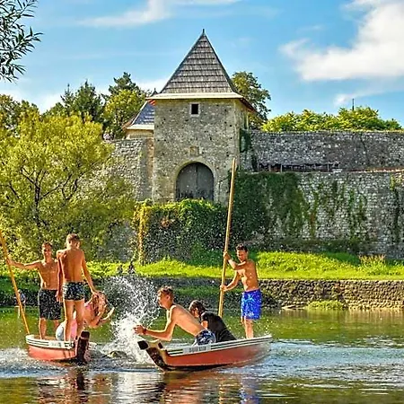 Resort Zemunice Knezevic